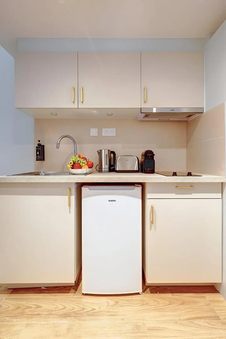 Bluestay 252 - Duplex Au Coeur De 파리 아파트