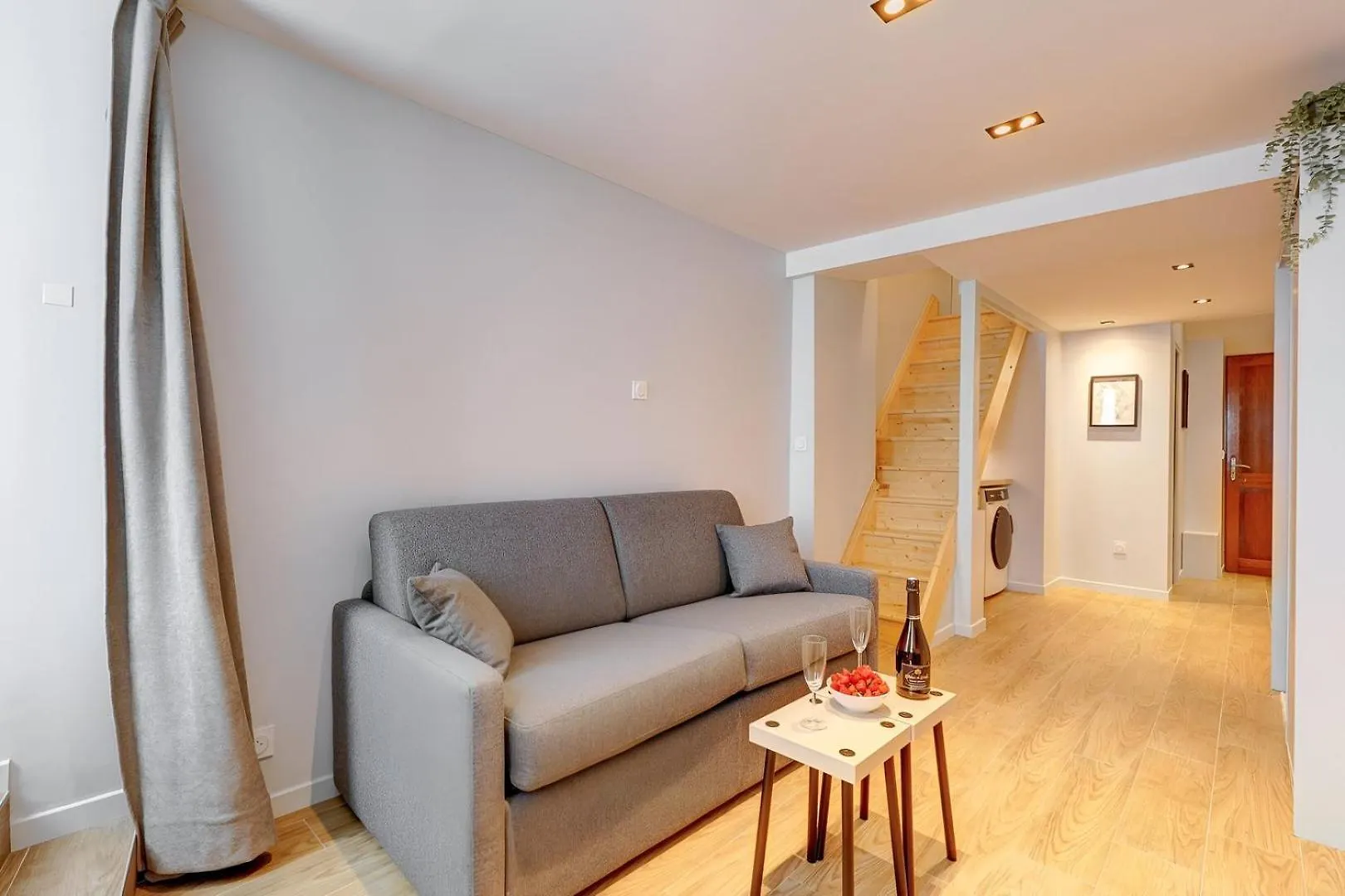 Bluestay 252 - Duplex Au Coeur De Párizs